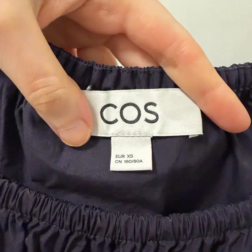 [SOLD OUT] 코스 개더드 포플린 캐미탑 XS 네이비