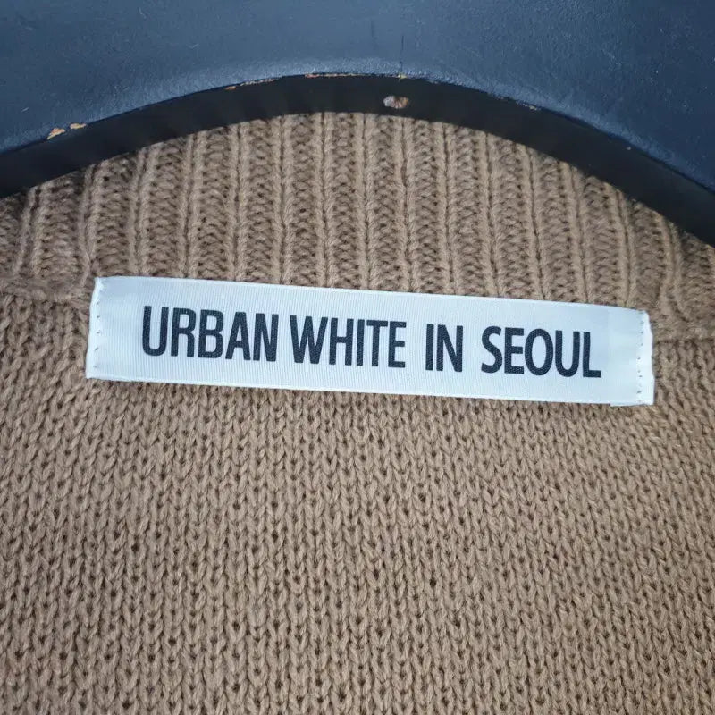 [BUNJANG] Urban White In Seoul Men&