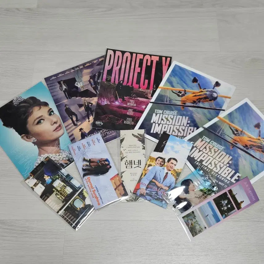 [BUNJANG] Movie Signature Ticket and Art Card Bundle / 영화 굿즈 티켓 시그니처 티켓 + 아트카드 정리