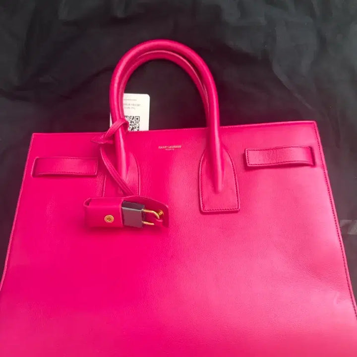[BUNJANG] Saint Laurent Sac de Jour Small Hot Pink Tote Bag / 생로랑 삭드쥬르 스몰 핫핑크 토트백