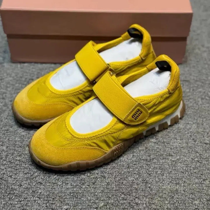 [BUNJANG] Miu Miu Tire Mary Jane Sneakers Yellow / 미우미우 타이어 메리제인 운동화 노란색