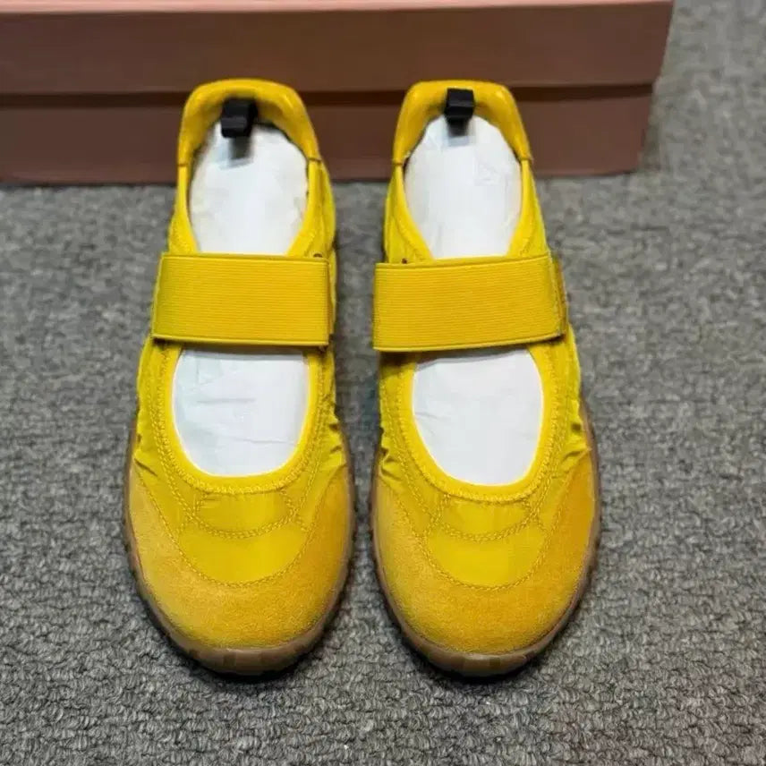 [BUNJANG] Miu Miu Tire Mary Jane Sneakers Yellow / 미우미우 타이어 메리제인 운동화 노란색