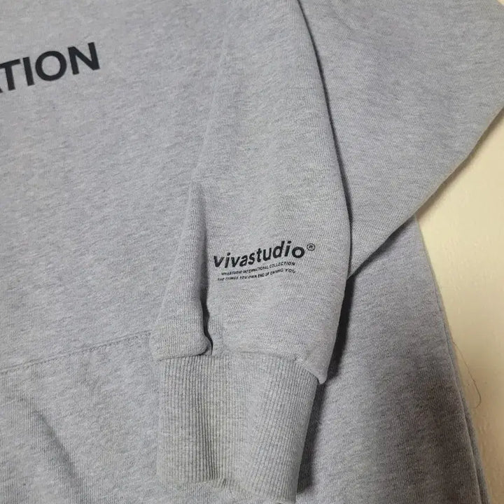 [BUNJANG] VIVASTUDIO END LOCATION Hoodie / 비바스튜디오 후드티