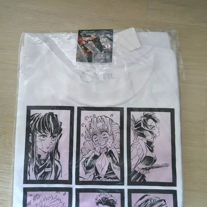 [BUNJANG] Uniqlo Demon Slayer T-Shirt XL / 유니클로 귀멸의칼날 2XL