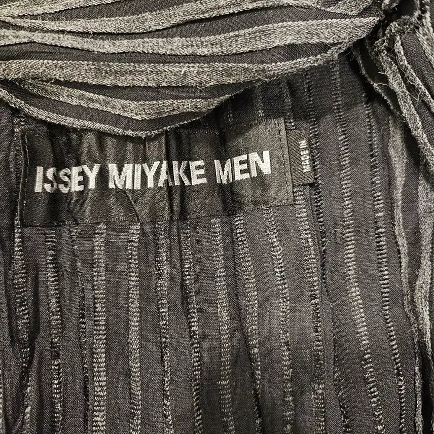 [BUNJANG] Issey Miyake Homme Pleated Set / 이세이미야케 옴므 상하세트