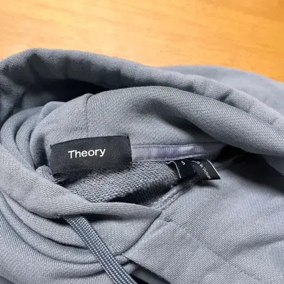 [SOLD OUT] Theory 띠어리 비앙카블루 후디 티셔츠_S사이즈