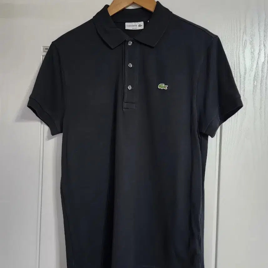 [BUNJANG] Lacoste Genuine Black Short Sleeve T-Shirt Slim Fit Size L / 라코스테 정품 블랙반팔티 슬림핏 L사이즈