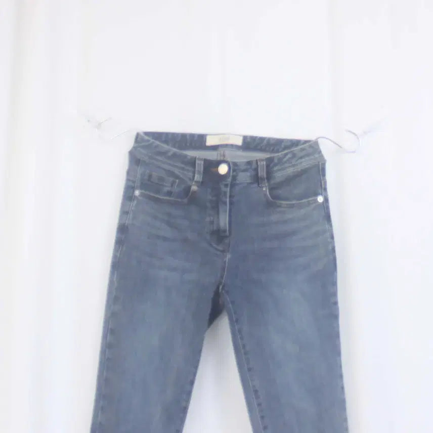 [SOLD OUT] [정품] 바네사브루노 아떼 여성 최신상 스키니 데님 청바지 상상샵