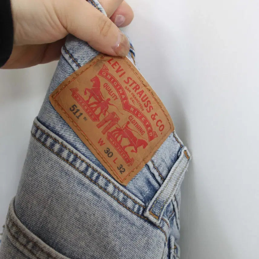 [SOLD OUT] [정품] 리바이스 511 남성 캐주얼 연청 데님 팬츠 31-32 상상샵
