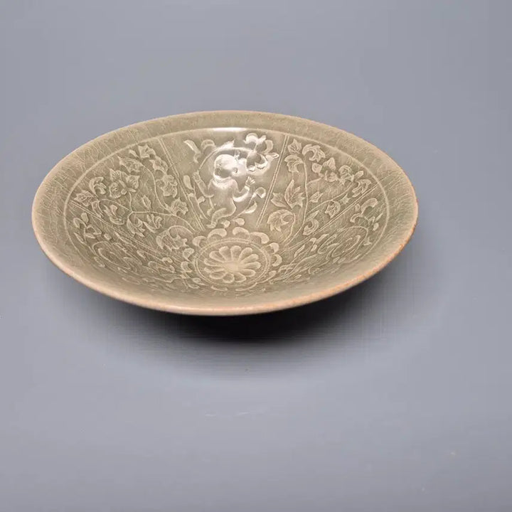 [BUNJANG] Yongcheon Kiln Celadon Embossed Bowl Antique / 용천요 청자 압출양각 동자당초문 대접 중국도자기 골동품 고미술품 수집품