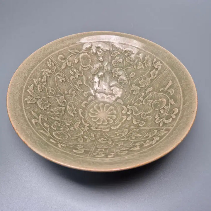 [BUNJANG] Yongcheon Kiln Celadon Embossed Bowl Antique / 용천요 청자 압출양각 동자당초문 대접 중국도자기 골동품 고미술품 수집품