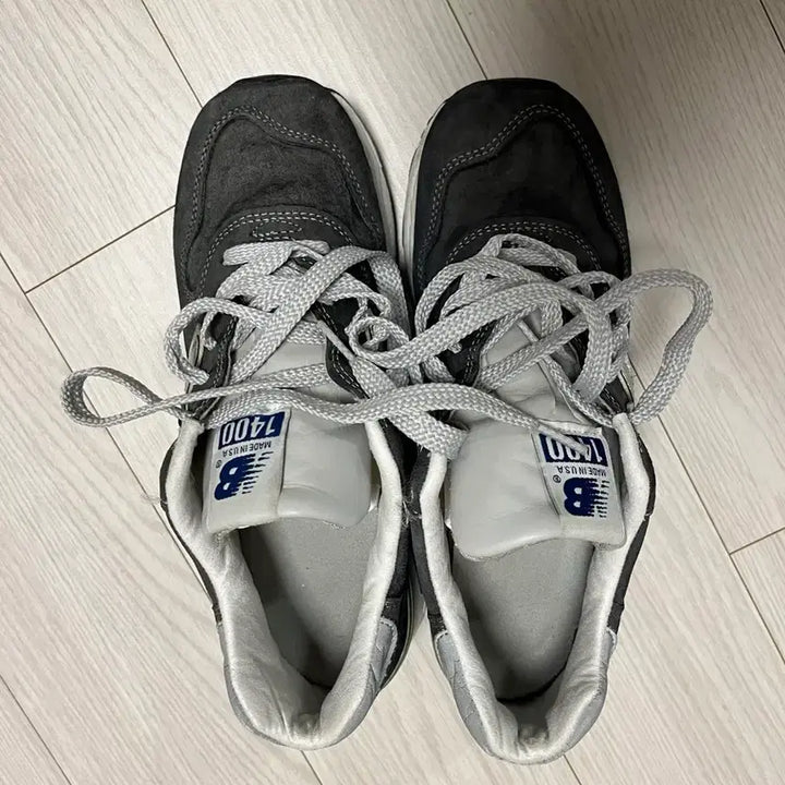 [BUNJANG] New Balance 1400 Navy Sneakers / 뉴발란스 1400 네이비 235