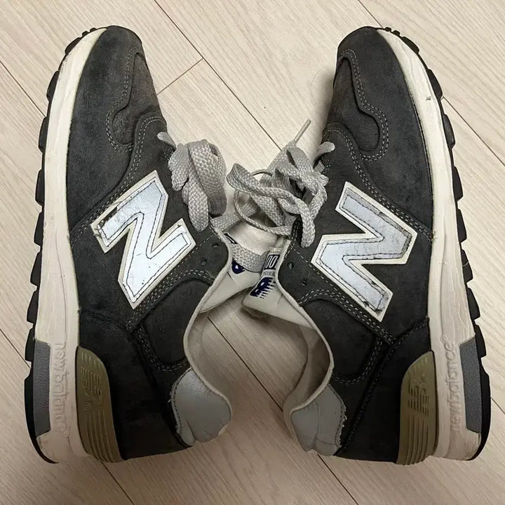 [BUNJANG] New Balance 1400 Navy Sneakers / 뉴발란스 1400 네이비 235