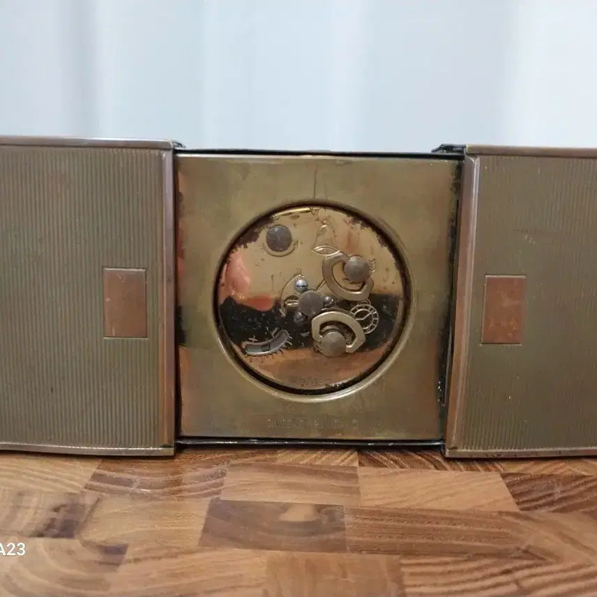 [BUNJANG] Remembrance Swiss Vintage Mechanical Alarm Clock / Remembrance 알람시계 빈티지 기계식 스위스