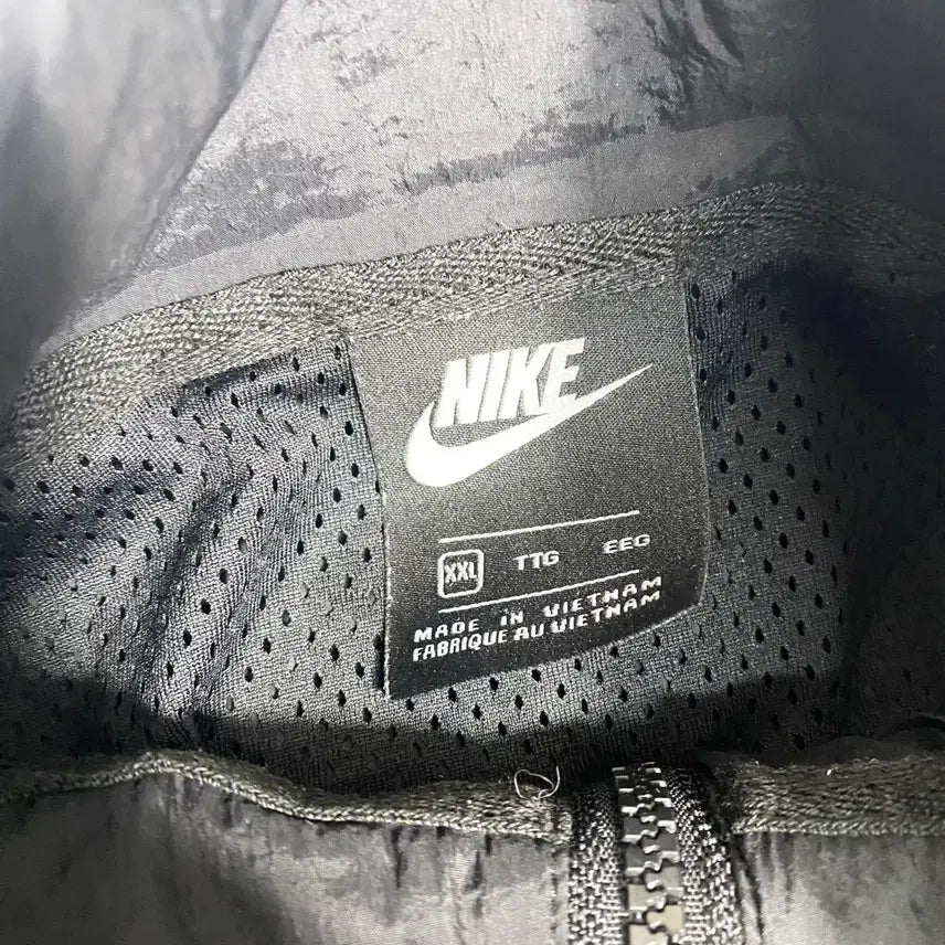 [BUNJANG] Nike Big Swoosh Black Windbreaker 2XL / 나이키 빅스우시 블랙 바람막이 2XL