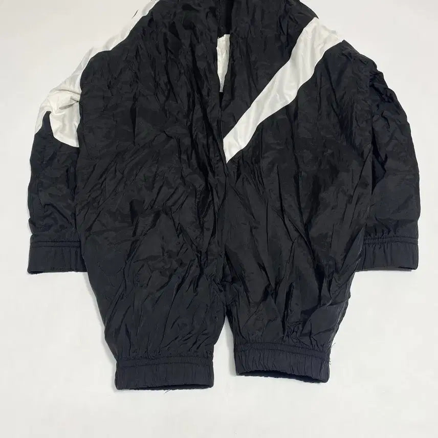 [BUNJANG] Nike Big Swoosh Black Windbreaker 2XL / 나이키 빅스우시 블랙 바람막이 2XL