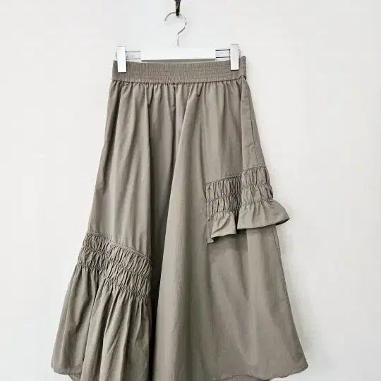 [SOLD OUT] 라피아프 바스락 스커트