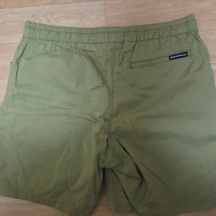 [SOLD OUT] 블랙다이아몬드 숏반바지 올리브카키 34사이즈