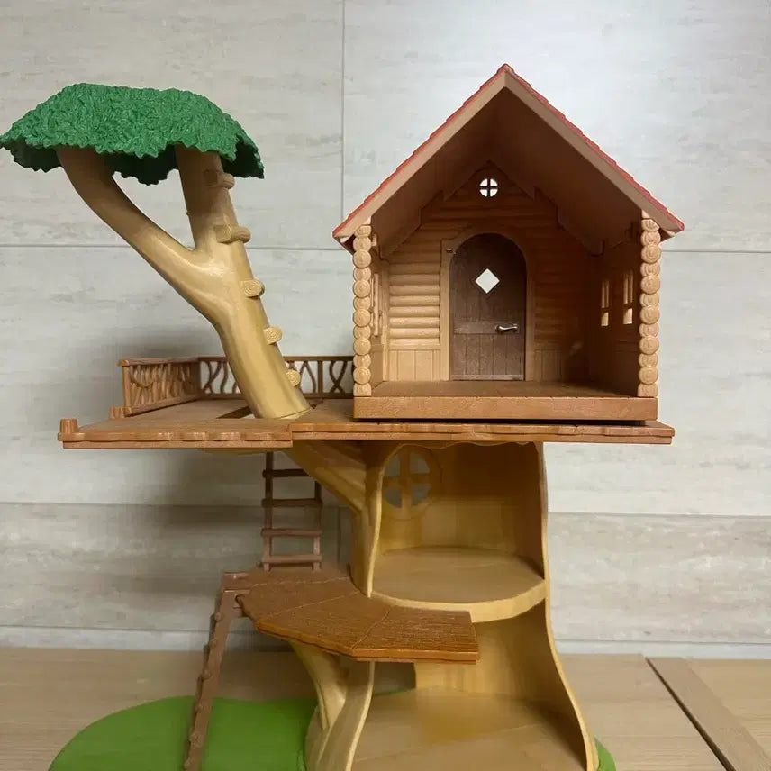 [BUNJANG] Sylvanian Families Old Log House Treehouse / 실바니안 패밀리  올드 통나무집 트리하우스