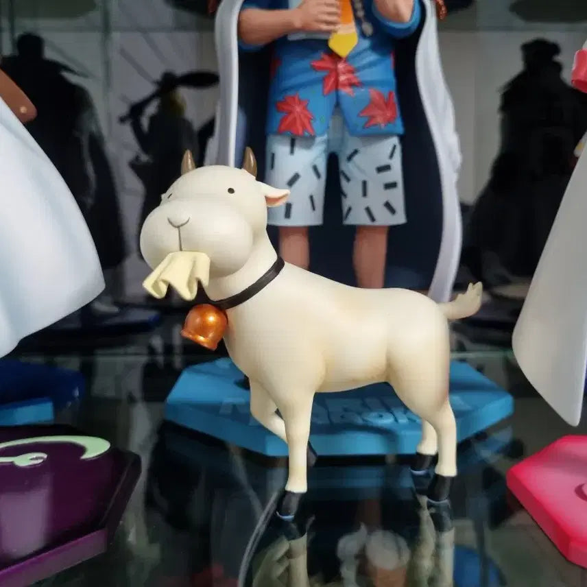 [BUNJANG] One Piece Sengoku and Goat Resin Statue / 원피스 해군 센고쿠+염소(Black 레진)