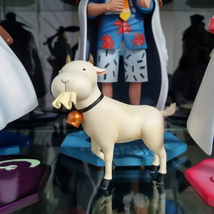 [BUNJANG] One Piece Sengoku and Goat Resin Statue / 원피스 해군 센고쿠+염소(Black 레진)