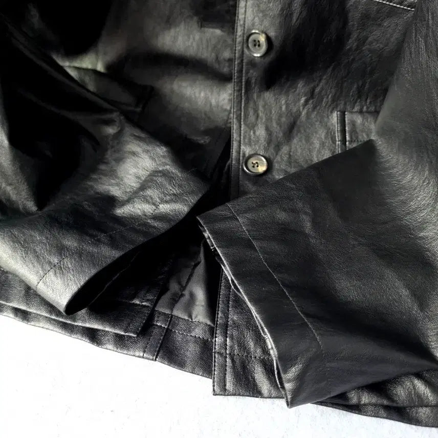 [BUNJANG] EOOB Vegan Faux Leather Half Jacket / 새상품 )  이우브 eoob  비건 페이크 레더 하프자켓