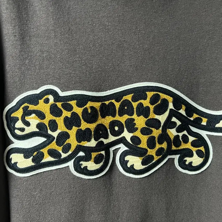 [BUNJANG] Human Made Apgujeong Exclusive Leopard Embroidery Hoodie / 휴먼메이드 압구정 익스클루시브 후드