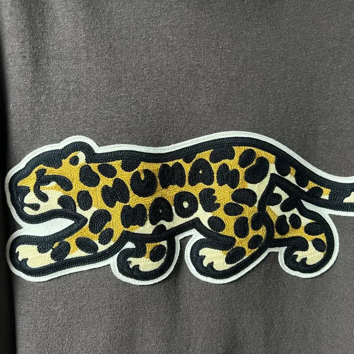 [BUNJANG] Human Made Apgujeong Exclusive Leopard Embroidery Hoodie / 휴먼메이드 압구정 익스클루시브 후드