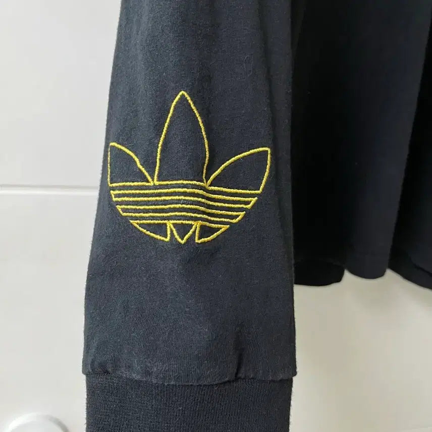 [BUNJANG] Adidas Long Sleeve T-shirt / 아디다스 면티 긴팔 (옷 정리중 득템하세요)