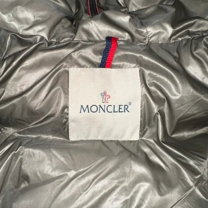 [BUNJANG] Moncler Allagnon Giubbotto Black Puffer Jacket / 몽클레어 퍼 여성 패딩