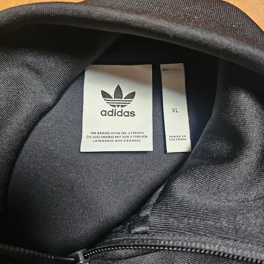 [SOLD OUT] (1회착용)아디다스 베켄바우어 트랙 탑 XL