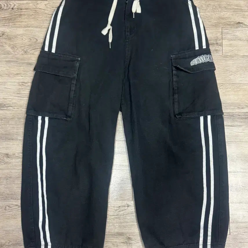 [BUNJANG] Stadium Days Black Track Cargo Pants / 스타디움 데이즈 블랙 트랙 카고 팬츠 바지