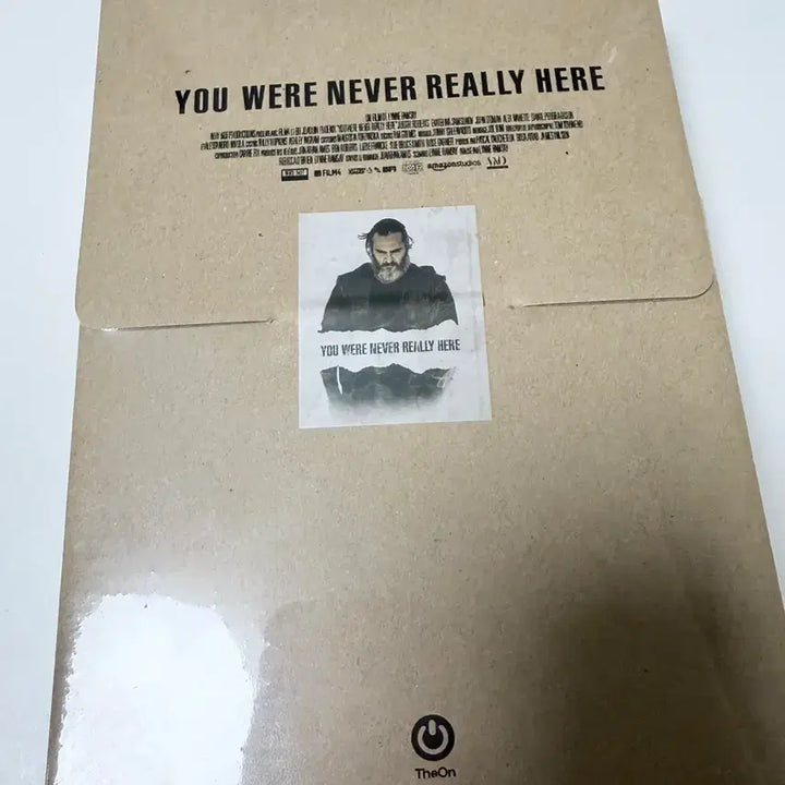 [SOLD OUT] [블루레이] 너는 여기에 없었다 : 원작소설 포함 한정판