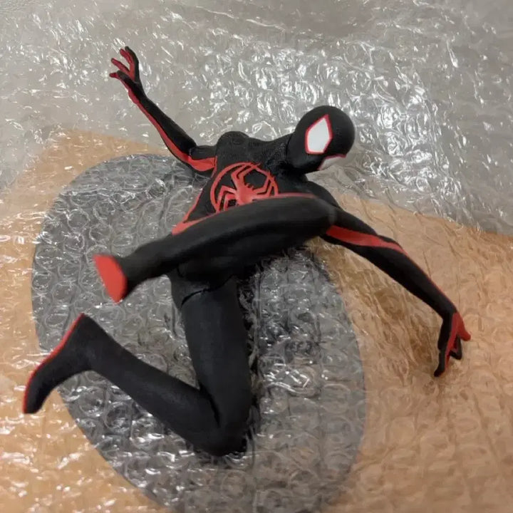 [BUNJANG] Spider-Man: Across the Spider-Verse Miles Morales Figure / 스파이더맨 어크로스 더 유니버스 마일스 모랄레스 피규어