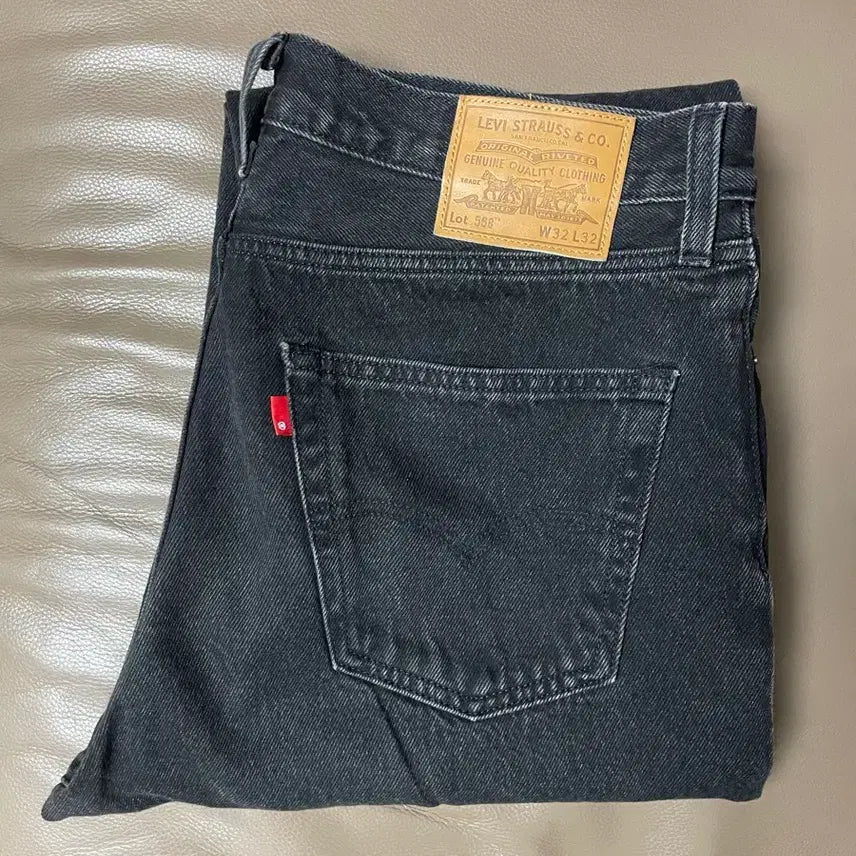 [SOLD OUT] [판매] 리바이스 568 / 32