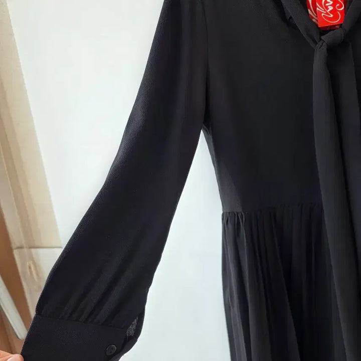 [BUNJANG] Black Pleated Ribbon Dress / 55-66)블랙 플리츠 리본원피스/새제품