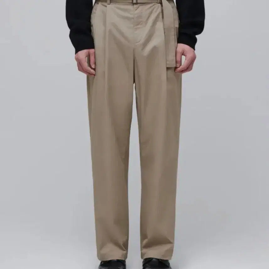 [BUNJANG] Musinsa Semi Balloon Chino Pants Beige / 무탠다드 세미 벌룬 치노팬츠 베이지 29 사이즈