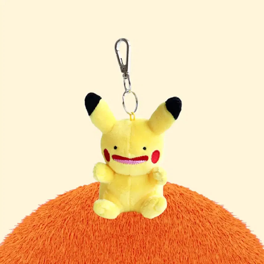 [BUNJANG] Pokemon Ditto Pikachu Plush Keyring / 포켓몬 피카츄로 변한 메타몽 가방고리 판매합니다!!