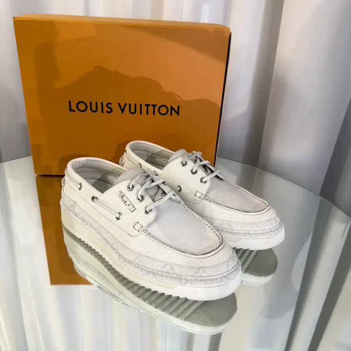 [BUNJANG] Louis Vuitton Monogram Driving Boat Shoes / [9] 루이비통 모노그램 드라이빙 보트 슈트