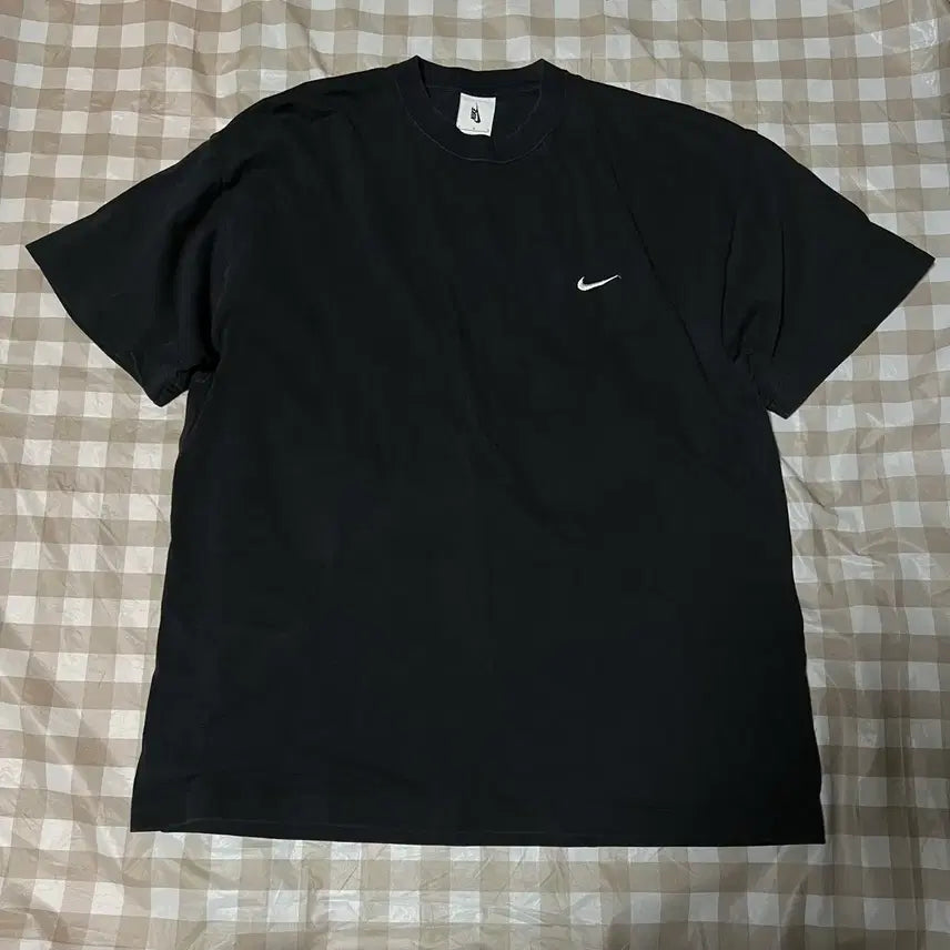 [BUNJANG] Nike NRG Solo Swoosh T-Shirt Black L / 나이키 NRG 솔로 스우시 반팔 블랙 L 반팔티 검정 스우시 NIKE