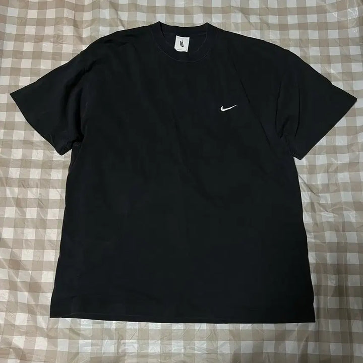 [BUNJANG] Nike NRG Solo Swoosh T-Shirt Black L / 나이키 NRG 솔로 스우시 반팔 블랙 L 반팔티 검정 스우시 NIKE