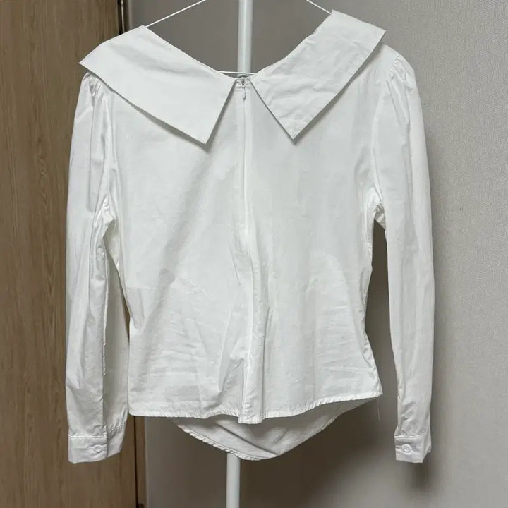 [BUNJANG] White Lab Blouse / 화이트 랩 블라우스
