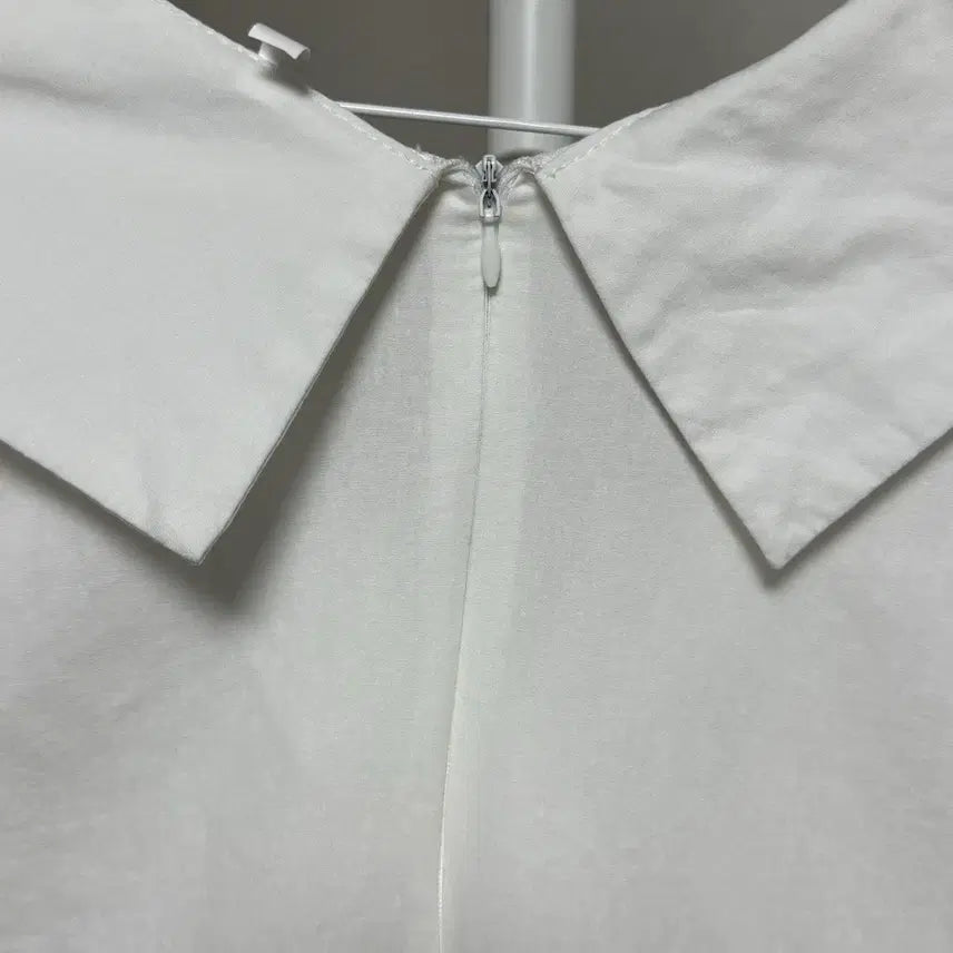 [BUNJANG] White Lab Blouse / 화이트 랩 블라우스