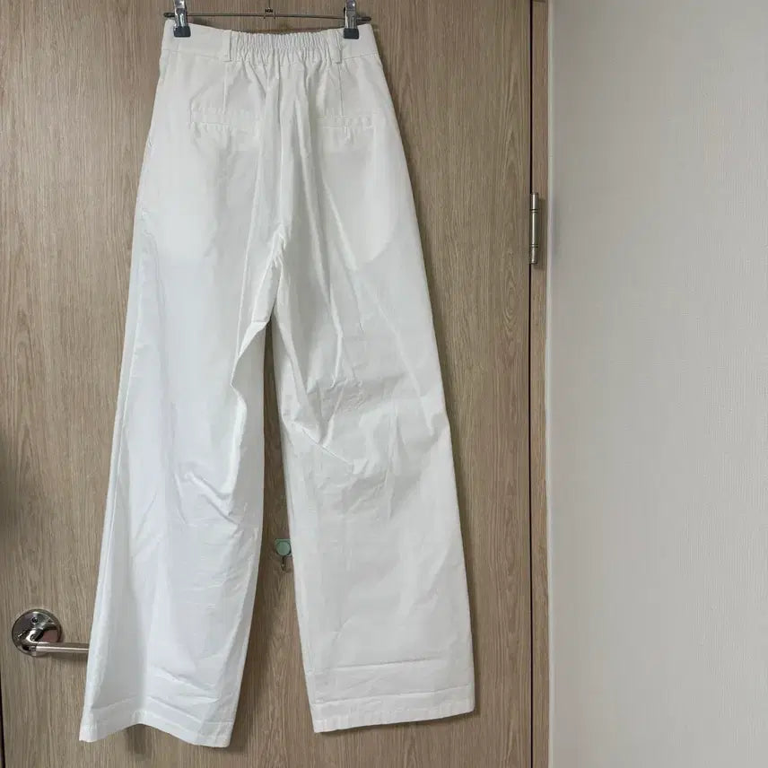 [BUNJANG] White Wide Pants / 화이트 와이드 팬츠 [뒷밴딩]