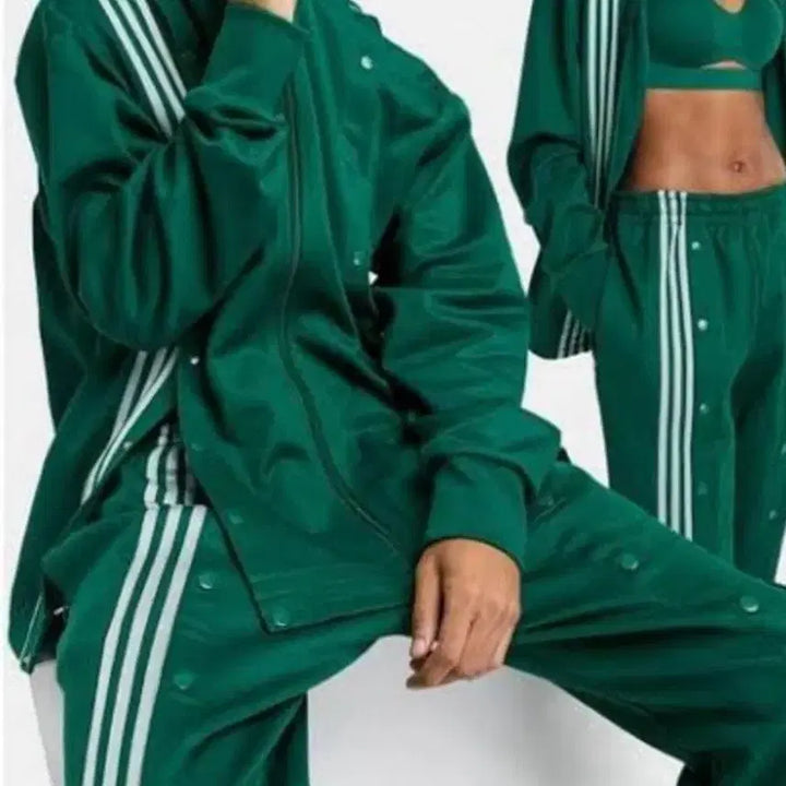 [BUNJANG] Adidas X IVY PARK Button Track Top Jersey / [L] 아디다스 X IVY PARK 한정 버튼 트랙탑 져지