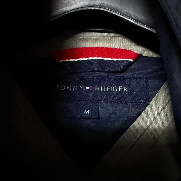 [BUNJANG] Tommy Hilfiger Nylon Windbreaker Jacket Navy M / [M,95]타미힐피거 야상 바람막이 우븐 자켓 곤색