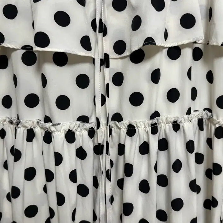 [SOLD OUT] 화이트 도트 롱 원피스