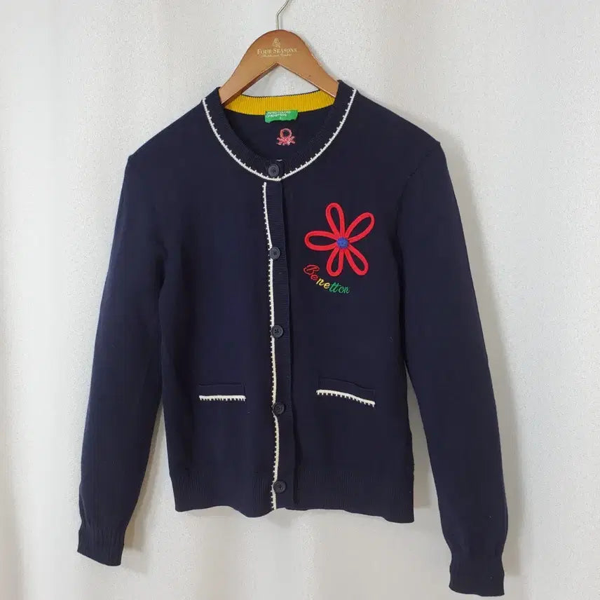 [BUNJANG] Benetton Knit Cardigan (S) / 베네통 니트가디건 S 2025년식