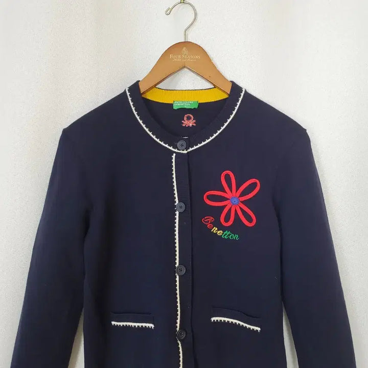 [BUNJANG] Benetton Knit Cardigan (S) / 베네통 니트가디건 S 2025년식