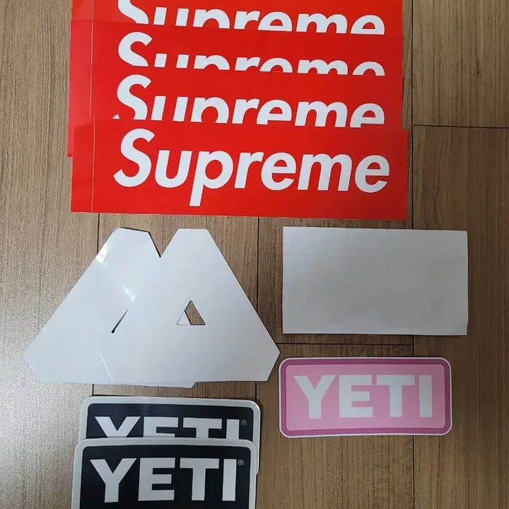 [SOLD OUT] 슈프림/예티/팔라스/나이키 스티커